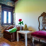 Laendliches Haus Ruralmedulas- 10 Personen By Interhome Hébergement de vacances Carucedo