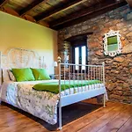 Laendliches Haus Ruralmedulas- 10 Personen By Interhome